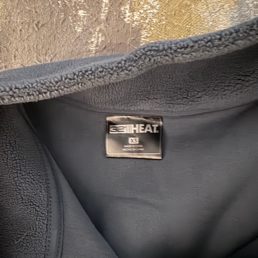 Fleece pullover - Picture 2 of 3